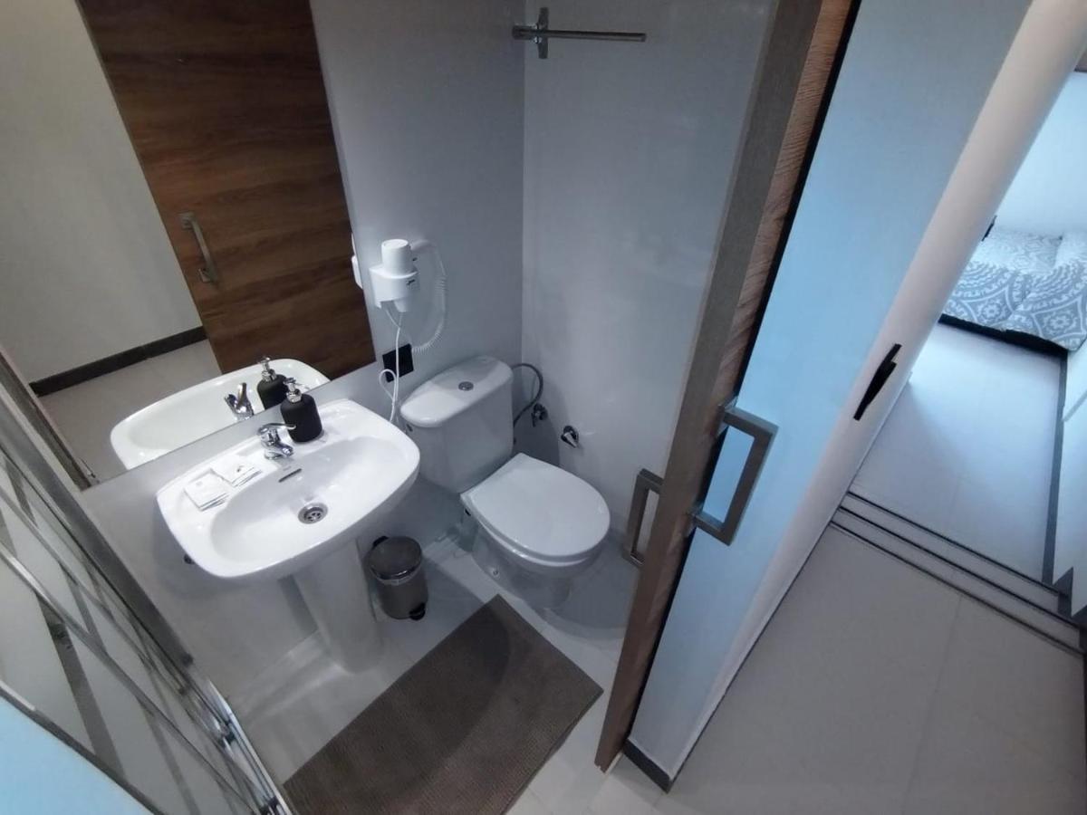 Estudio Con 2 Plantas - Puerta Del Sol Madrid Exteriör bild