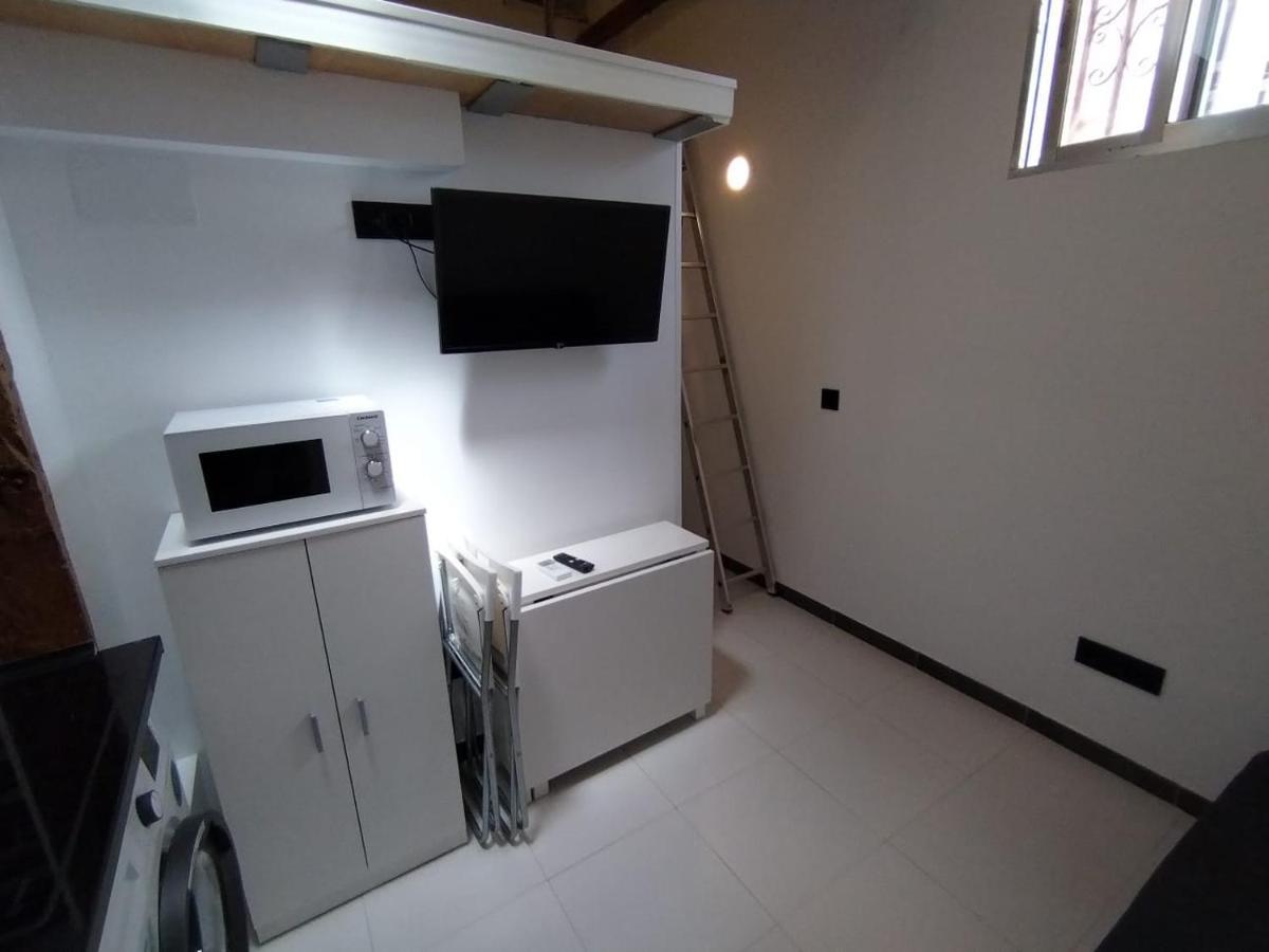 Estudio Con 2 Plantas - Puerta Del Sol Madrid Exteriör bild